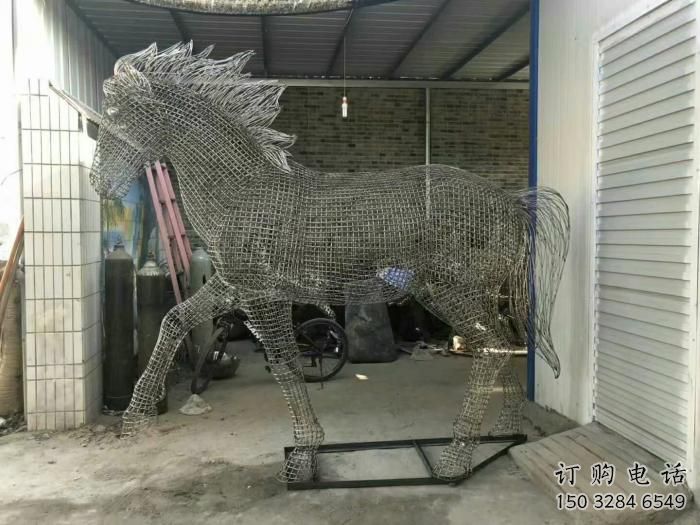 街道花片馬雕塑廠家 廣場(chǎng)創(chuàng)意小品 酒店拉絲花片馬雕塑 街道花片馬雕塑廠家 廣場(chǎng)創(chuàng)意小品 酒店拉絲花片馬雕塑