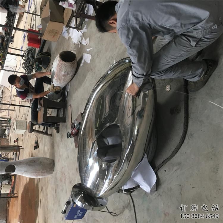 鍛造球體雕塑廠家 現(xiàn)代創(chuàng)意小品 戶外不銹鋼球體雕塑 鍛造球體雕塑廠家 現(xiàn)代創(chuàng)意小品 戶外不銹鋼球體雕塑
