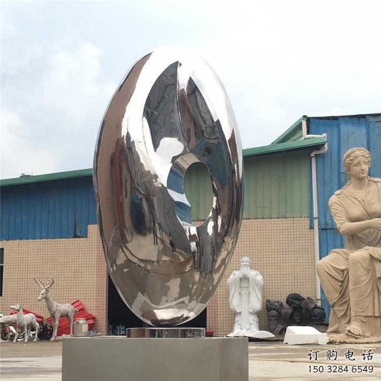 現(xiàn)代球狀雕塑廠家 大型別墅區(qū)擺件 大型不銹鋼球狀雕塑 現(xiàn)代球狀雕塑廠家 大型別墅區(qū)擺件 大型不銹鋼球狀雕塑