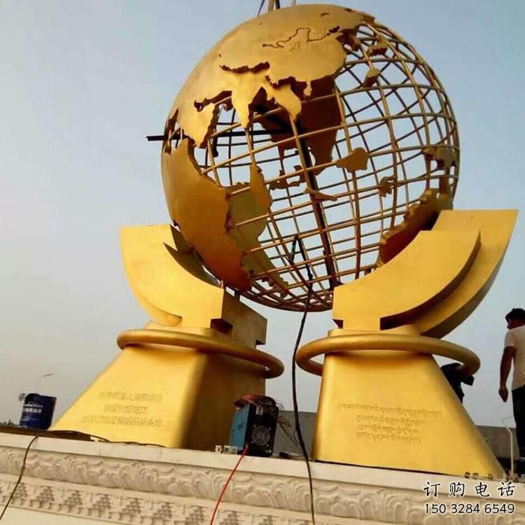 別墅區(qū)地球儀雕塑廠家 大型別墅區(qū)擺件 不銹鋼地球儀雕塑 別墅區(qū)地球儀雕塑廠家 大型別墅區(qū)擺件 不銹鋼地球儀雕塑