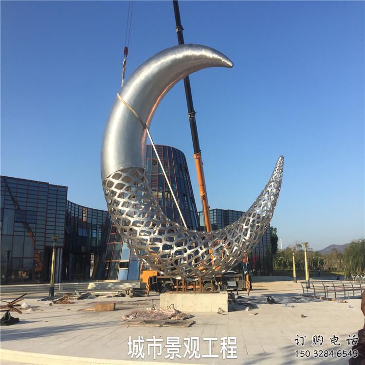 創(chuàng)意月亮雕塑廠家 現(xiàn)代鏤空小品 公園不銹鋼月亮雕塑生產(chǎn) 創(chuàng)意月亮雕塑廠家 現(xiàn)代鏤空小品 公園不銹鋼月亮雕塑生產(chǎn)