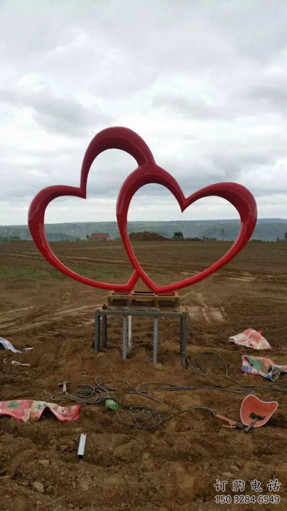 烤漆心心相印雕塑廠家 戶外現(xiàn)代廣場(chǎng)小品 烤漆心心相印雕塑廠家 戶外現(xiàn)代廣場(chǎng)小品