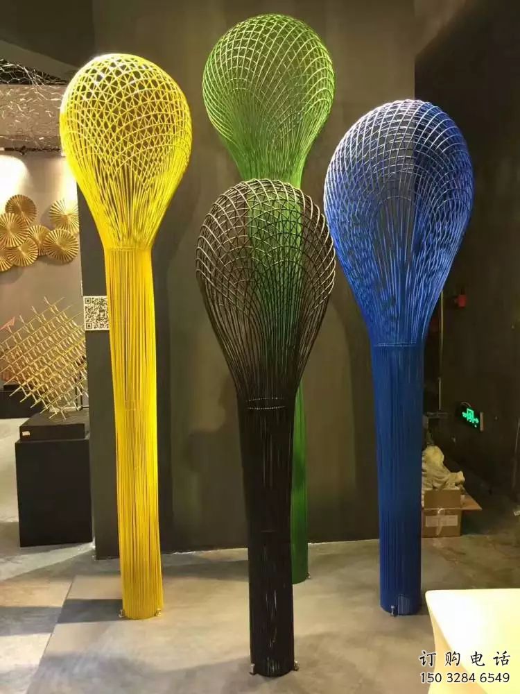 鏤空麥克風(fēng)雕塑廠家 公園園林小品 住宅小區(qū)不銹鋼麥克風(fēng)雕塑廠 鏤空麥克風(fēng)雕塑廠家 公園園林小品 住宅小區(qū)不銹鋼麥克風(fēng)雕塑廠