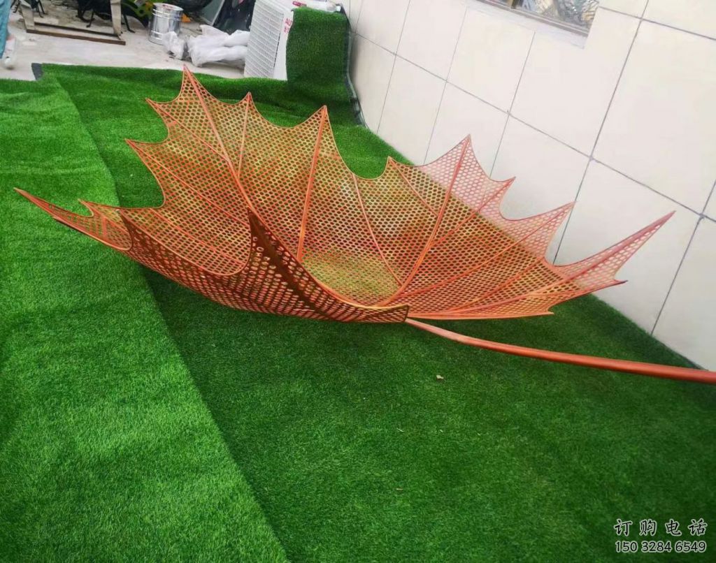 鏤空楓葉雕塑廠家 園林小品 住宅小區(qū)不銹鋼楓葉雕塑廠 鏤空楓葉雕塑廠家 園林小品 住宅小區(qū)不銹鋼楓葉雕塑廠