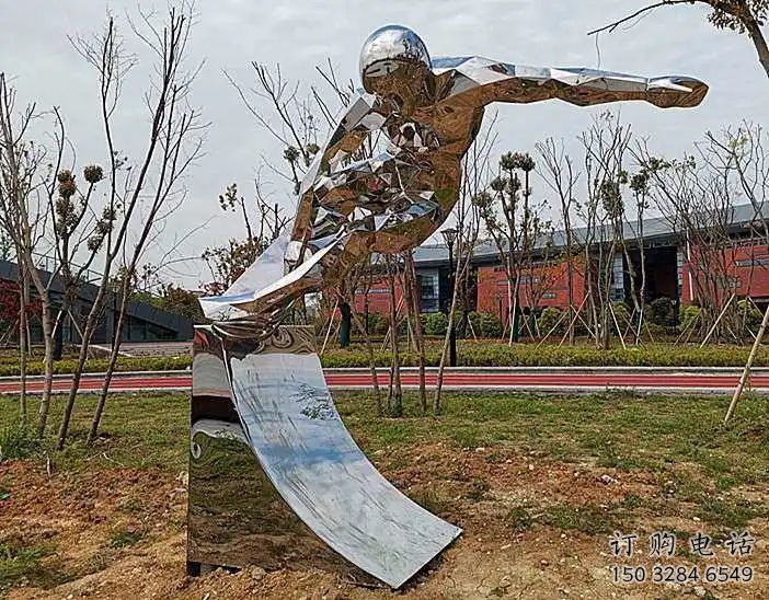 鏡面滑板雕塑廠家 大型擺件  廣場(chǎng)不銹鋼滑板雕塑廠
