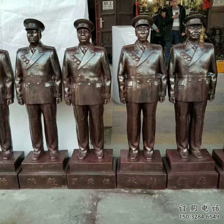 部隊偉人雕塑廠家 創(chuàng)意小品 噴漆偉人雕塑擺件