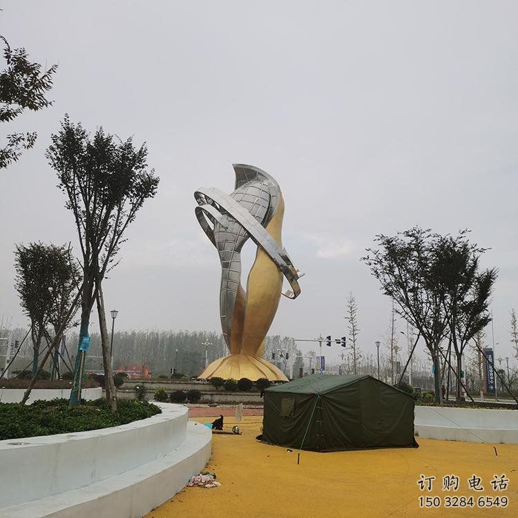 創(chuàng)意雙魚(yú)雕塑廠家  現(xiàn)代小品 公園不銹鋼雙魚(yú)雕塑