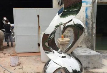 吉林酒店鳥類雕塑，仿真主題，網(wǎng)格工藝