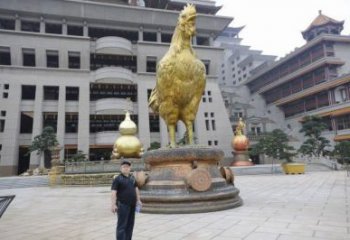 西藏操場小雞雕塑，景觀題材，鍍銅工藝