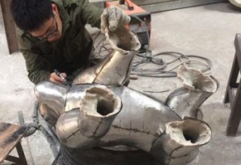 遼寧步行街猩猩雕塑，景觀主題，鍛造工藝