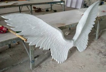 公園翅膀雕塑廠家，噴砂發(fā)光雕塑，鍛造工藝