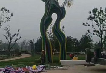 大型商場(chǎng)大門雕塑 仿真景觀雕塑 鏡面拱門雕塑生產(chǎn)商
