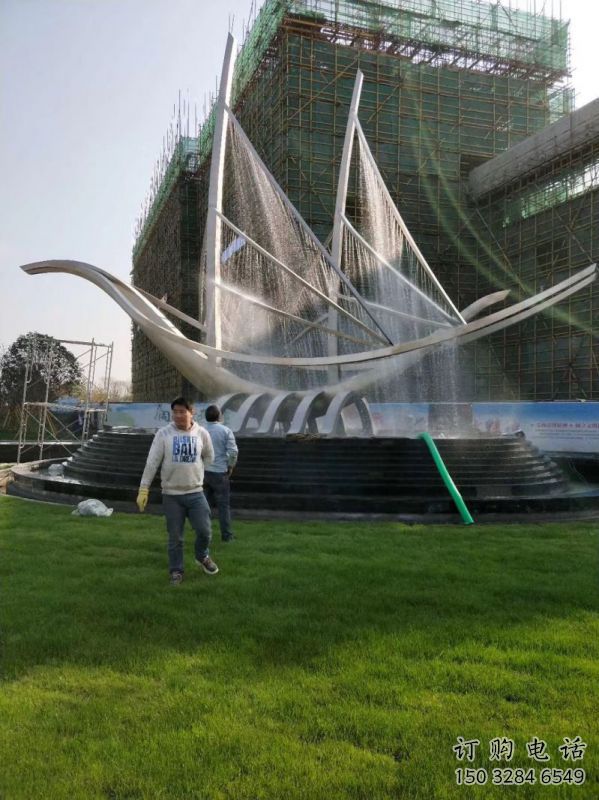 帆船噴泉雕塑，水景水秀組合，旱地帆船噴泉雕塑廠家
