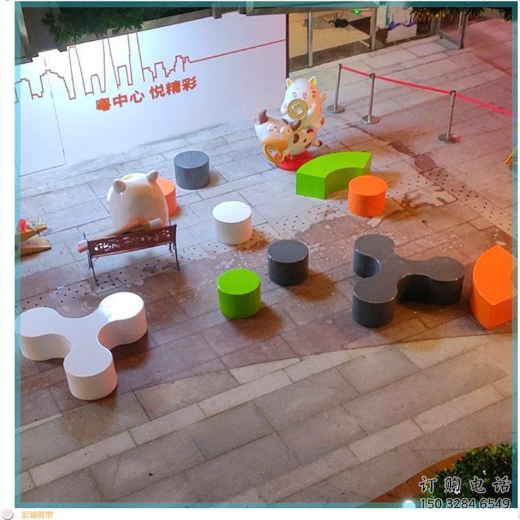 商場坐凳雕塑 商場坐凳雕塑