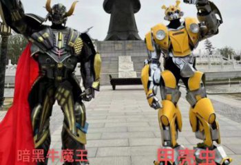 動(dòng)漫牛魔王機(jī)器人雕塑