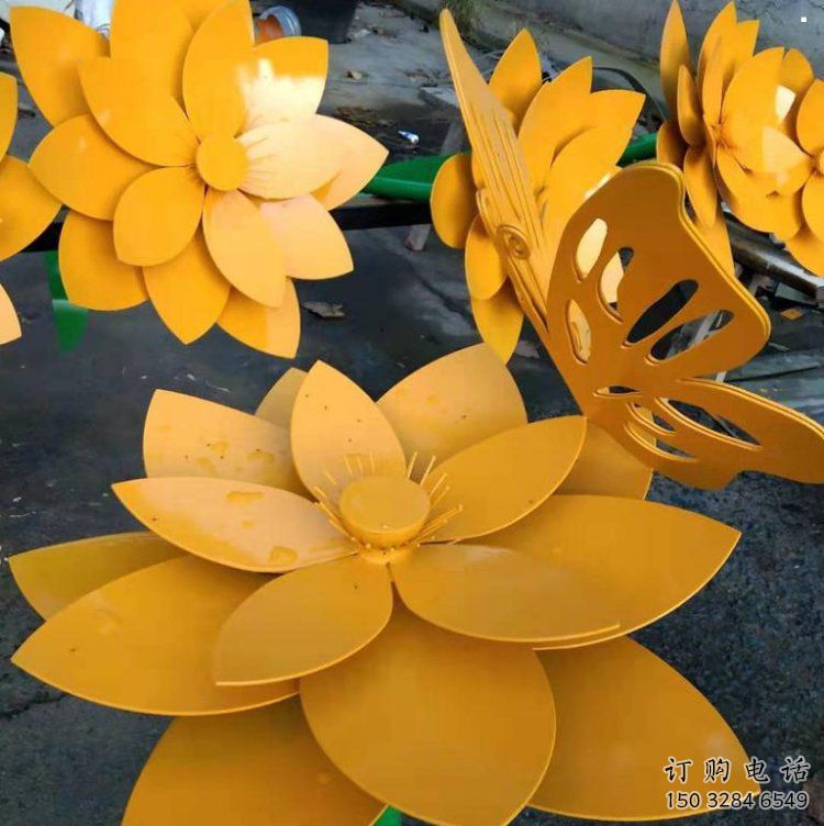 黃蓮花雕塑預(yù)定，露天雕塑，公園烤漆黃蓮花雕塑廠家