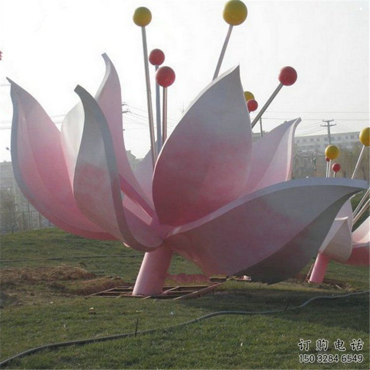 蓮花雕塑點(diǎn)擊，陸地?cái)[件，不銹鋼蓮花雕塑預(yù)定廠家