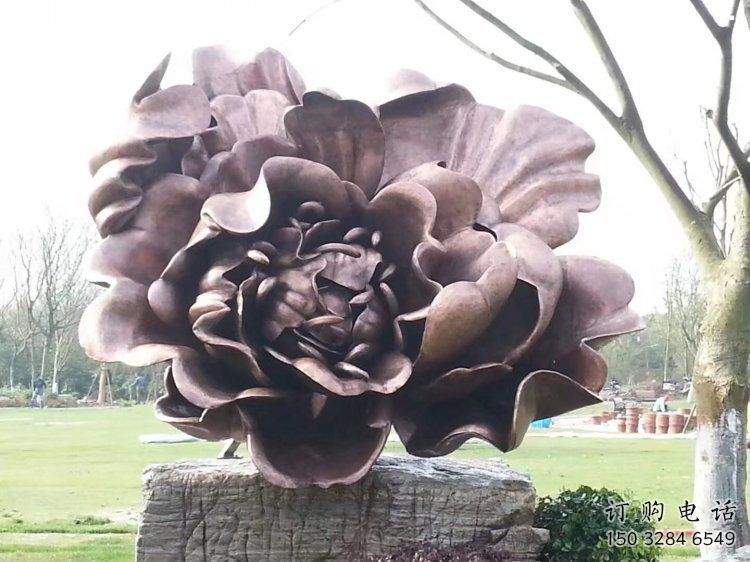 牡丹花雕塑標(biāo)準(zhǔn)，廣場(chǎng)雕塑，牡丹花銅雕塑廠家