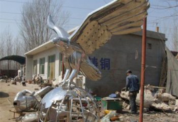 地球儀雕塑通用，城市雕塑，鏡面老鷹踩地球儀雕塑廠家