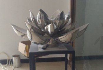 大型荷花雕塑常用，戶外擺放，鏡面荷花雕塑廠家展示