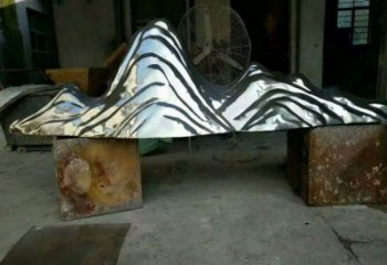 小區(qū)假山雕塑，拉絲景觀雕塑，抽象效果