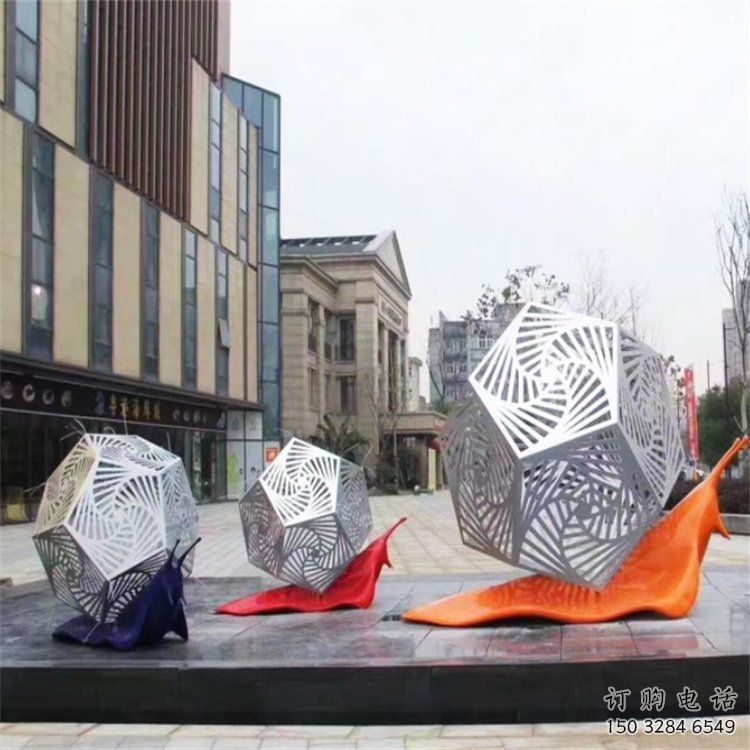 方塊雕塑廠家，圓雕體系，鏡面不銹鋼方塊雕塑供給