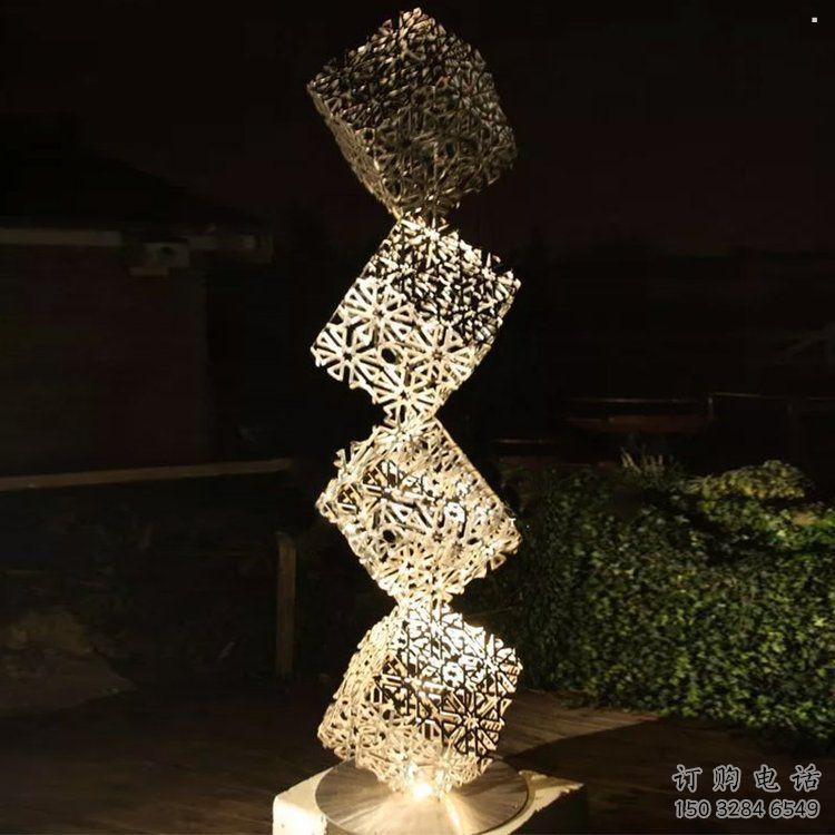 方塊雕塑點擊，圓雕體系，不銹鋼方塊雕塑標(biāo)準(zhǔn)