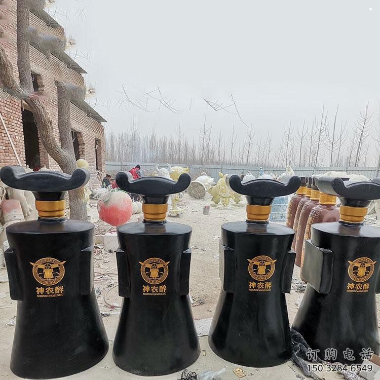 酒瓶雕塑供求，美陳雕塑，玻璃鋼酒瓶雕塑優(yōu)選