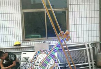 提琴雕塑供應(yīng)，地標(biāo)擺件，烤漆提琴雕塑制造