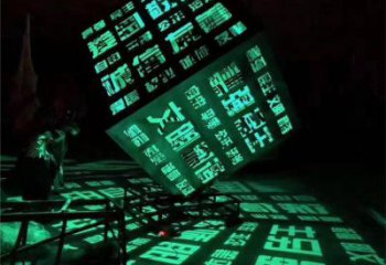 大型魔方雕塑選用，街道標(biāo)識，燈光魔方雕塑廠家常用