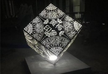 魔方雕塑定做，公園小品，燈光魔方雕塑點擊