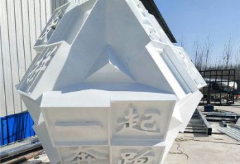 魔方雕塑訂做通用，美陳雕塑，廣場字體魔方雕塑優(yōu)選