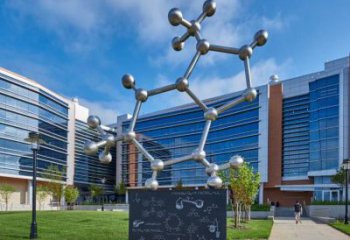 分子球雕塑制作，景區(qū)案例，不銹鋼分子球雕塑定做