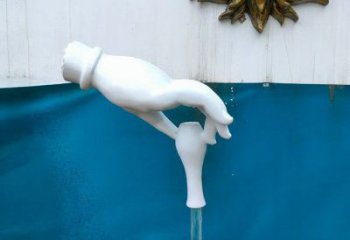 手雕塑服務(wù)商，公園小品，地產(chǎn)手捏瓶子雕塑廠家