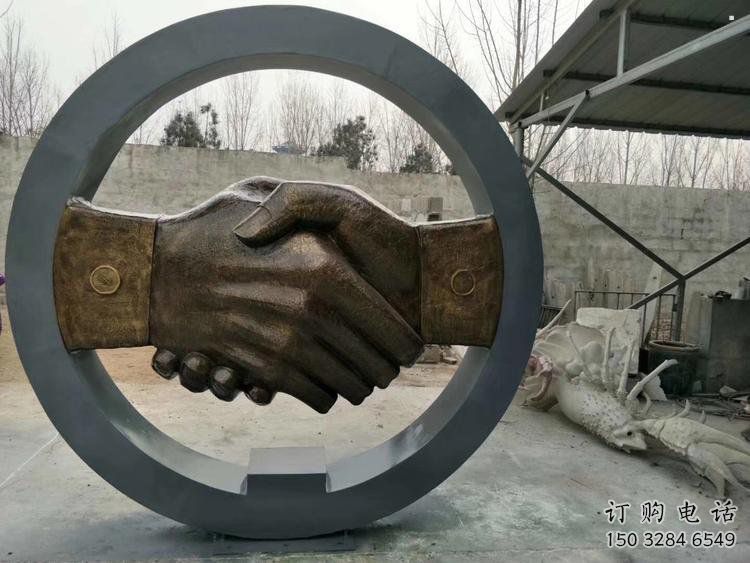 握手雕塑觀賞型，戶外擺放，不銹鋼握手雕塑廠家