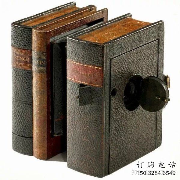 銅書籍雕塑廠家，金屬組合，銅書籍雕塑定做