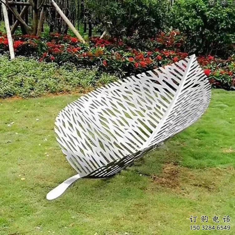 鏤空樹葉雕塑制作，公園雕塑，鐵藝樹葉雕塑常用