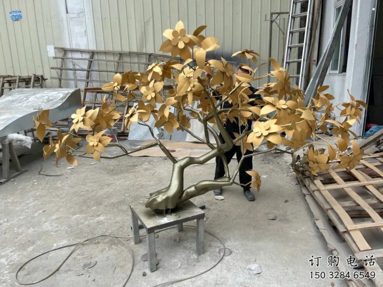 發(fā)財樹雕塑訂做，美陳雕塑，不銹鋼發(fā)財樹雕塑優(yōu)選