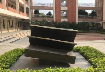 大型疊書雕塑常用，戶外擺放，疊書銅雕塑廠家