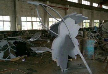 楓葉雕塑承接，鍛造工藝，不銹鋼楓葉雕塑訂做