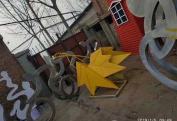 楓葉雕塑制作，園林裝飾，建筑烤漆楓葉雕塑廠家