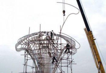 遮陽樹雕塑廠，露天雕塑，金屬鏤空遮陽樹雕塑訂做