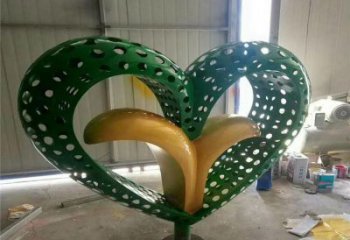 愛心雕塑批發(fā)，拉絲工藝，園林不銹鋼愛心雕塑承接
