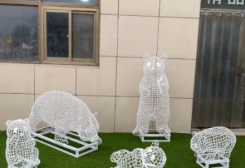 戶外熊貓雕塑通用，多彩藝術(shù)，景觀鏤空熊貓雕塑供應