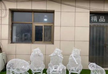 熊貓雕塑制造商，酒店擺件，鏤空熊貓雕塑定制廠家