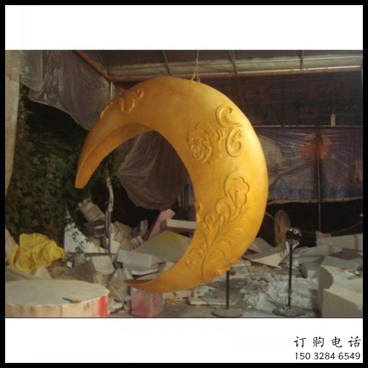 景區(qū)月亮船雕塑，鍍金歐式雕塑，鐵藝材質(zhì)