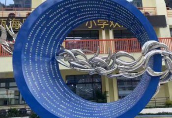 制造圓環(huán)雕塑供需，鋼管組合，烤漆圓環(huán)雕塑供應