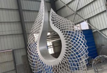 鏤空圓環(huán)雕塑供應，城市裝飾，鏤空圓環(huán)雕塑優(yōu)選