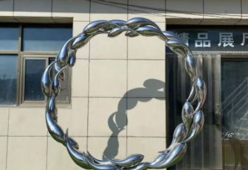 金魚雕塑定價，街景小品，環(huán)境圓環(huán)金魚雕塑批發(fā)