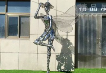 鏤空舞者雕塑生產(chǎn)，景區(qū)案例，鐵藝跳舞雕塑優(yōu)選